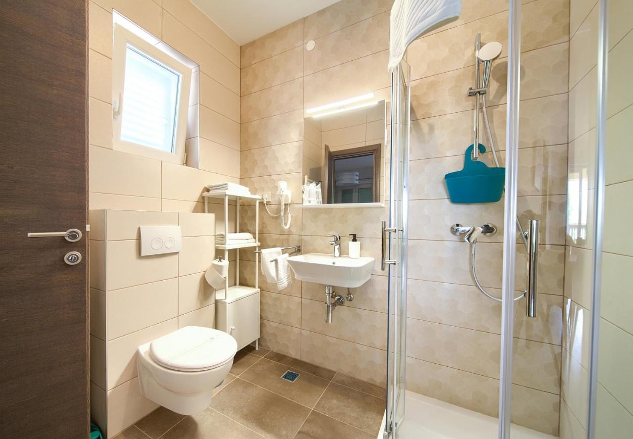 Apartmani Dal Malinska Exterior foto